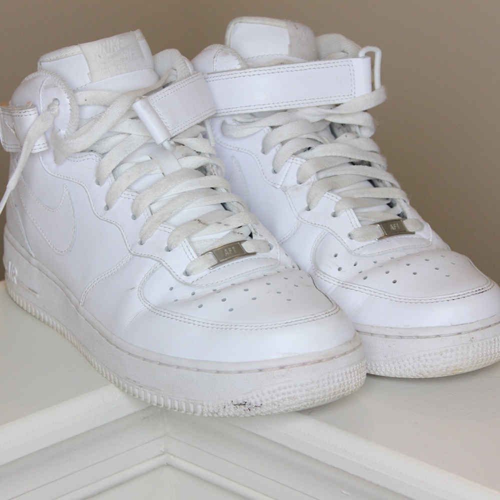 Nike Air Force 1 Mid '07 Sneaker